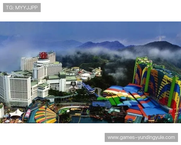 马来西亚云顶赌城最新图片展示赌场夜晚灯火辉煌的迷人景象